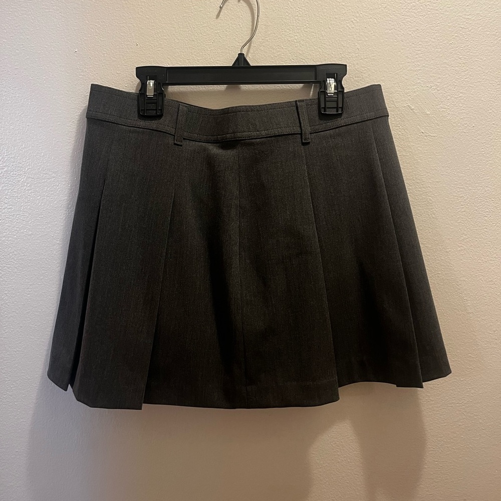 Uniqlo Dark Gray Pleated Mini Skirt
